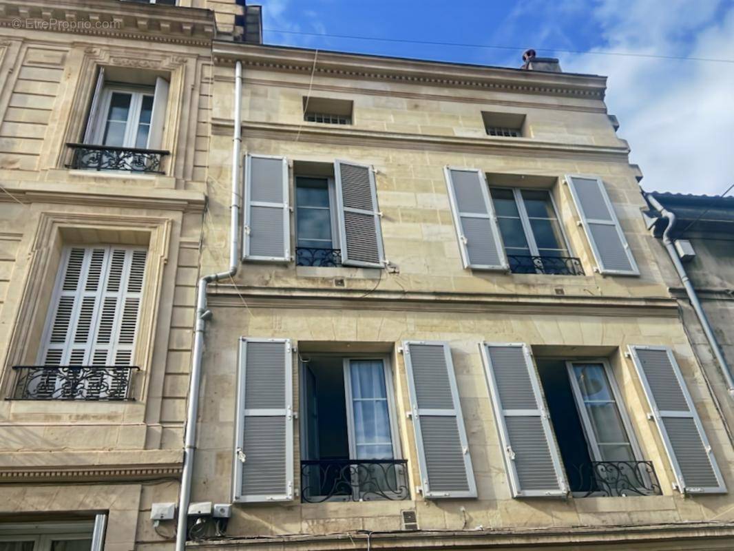 Appartement à BORDEAUX