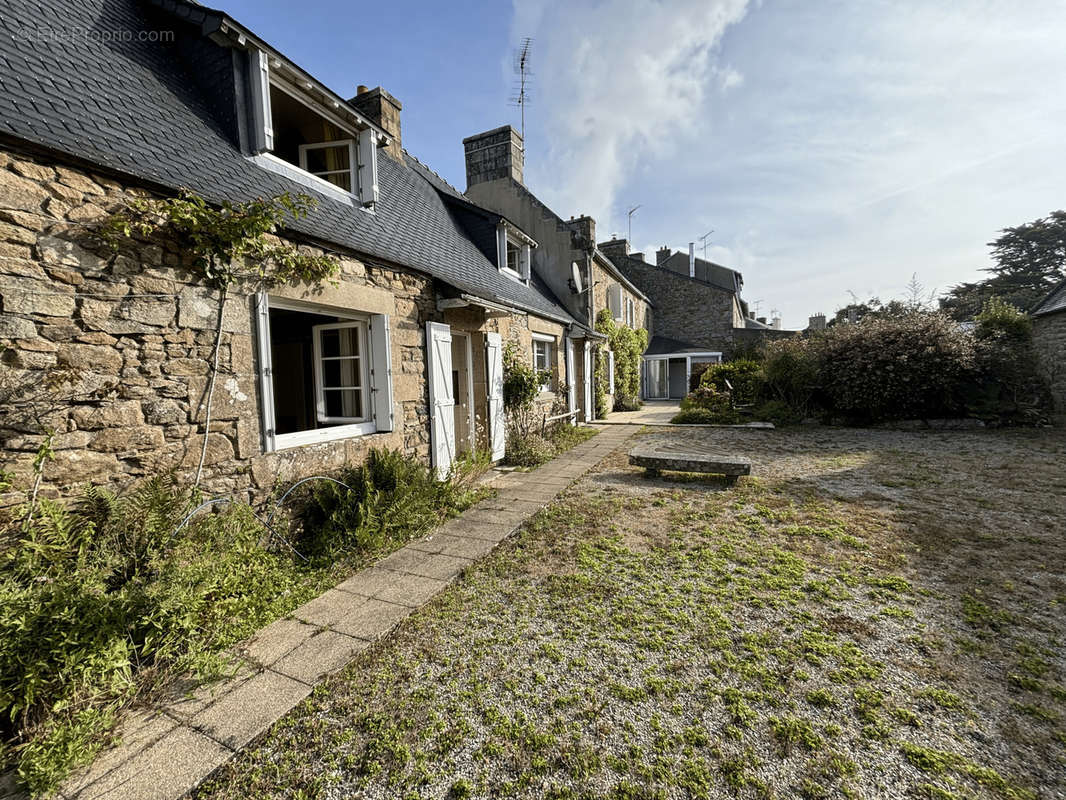 Maison à TREBEURDEN