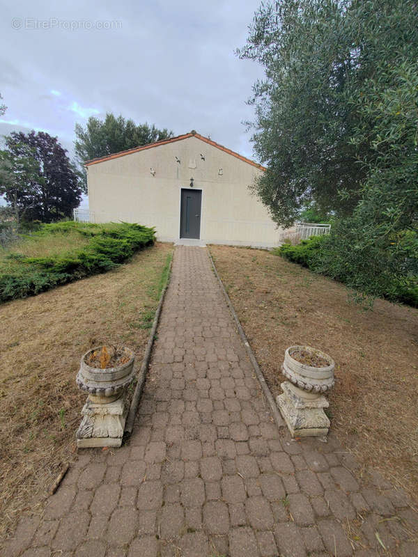 Maison à MESCHERS-SUR-GIRONDE