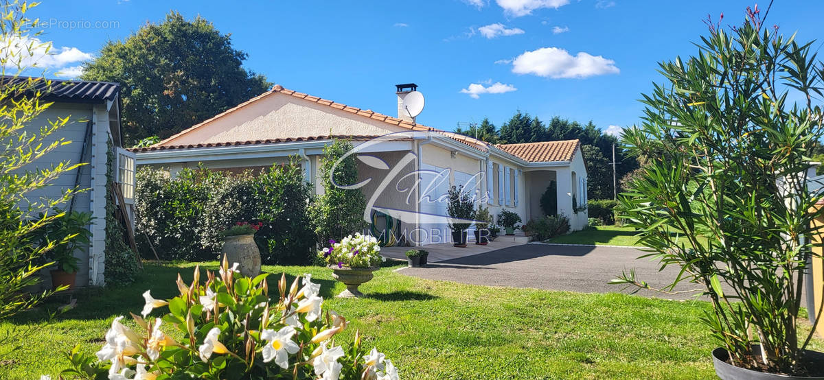 Maison à SAINT-ANDRE-DE-CUBZAC