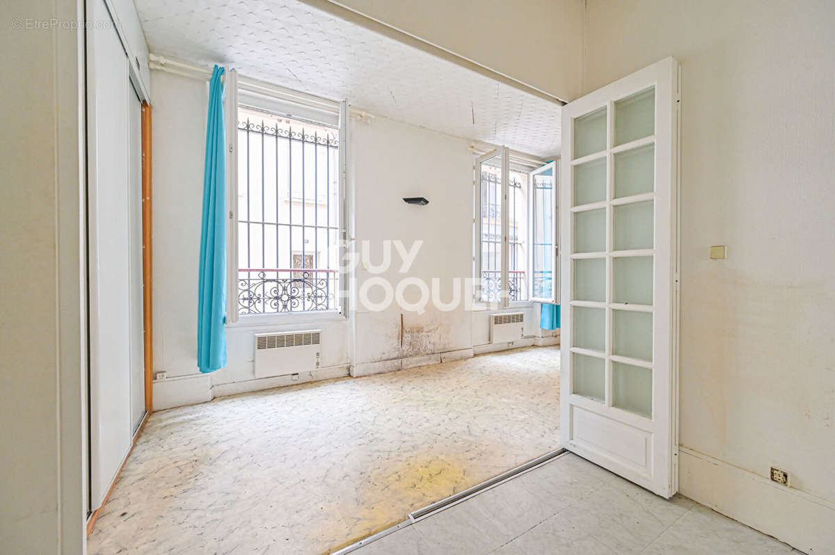 Appartement à PARIS-20E