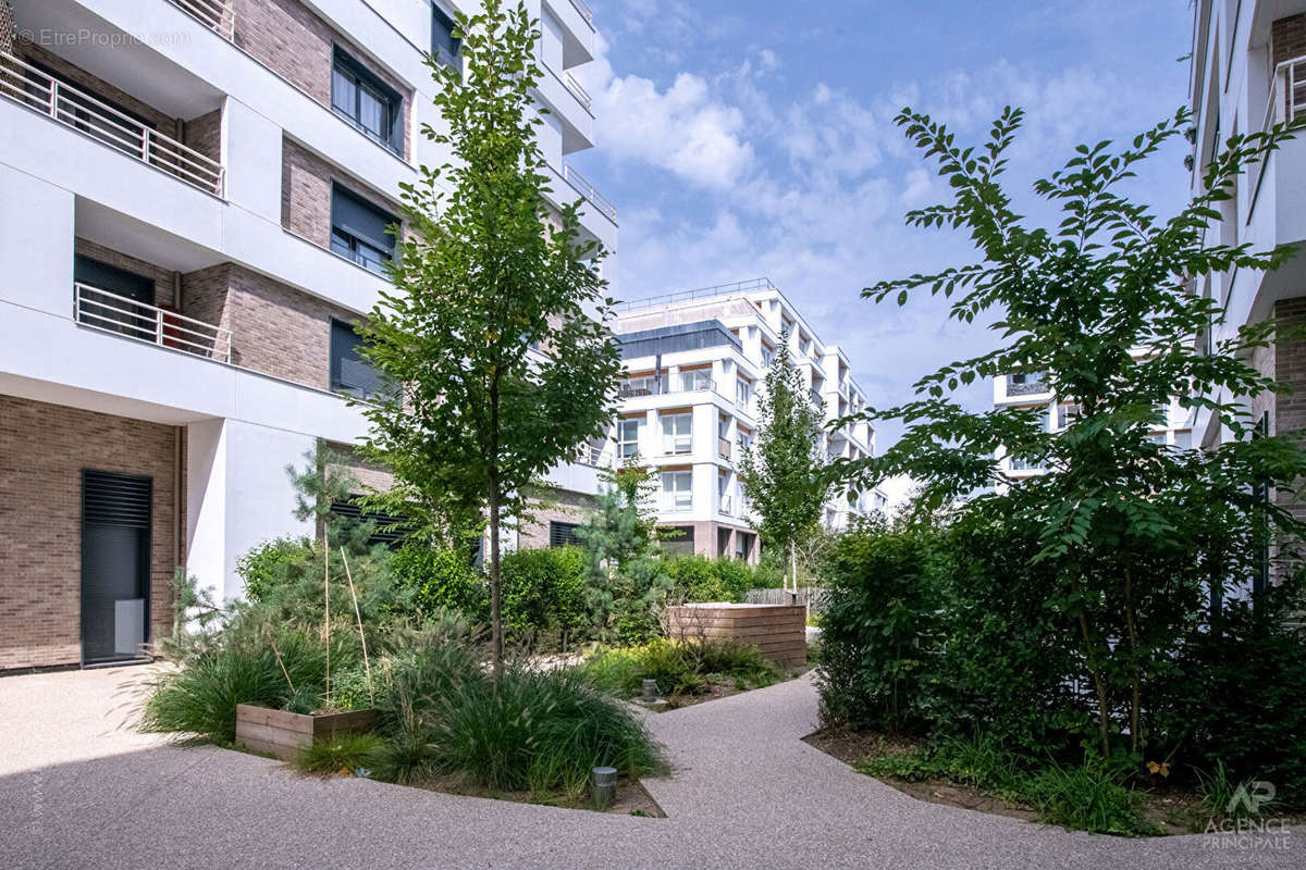 Appartement à RUEIL-MALMAISON