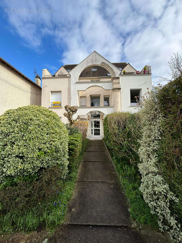 Appartement à MAISONS-LAFFITTE