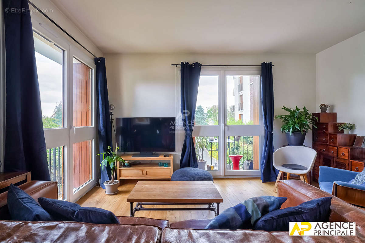 Appartement à MAISONS-LAFFITTE