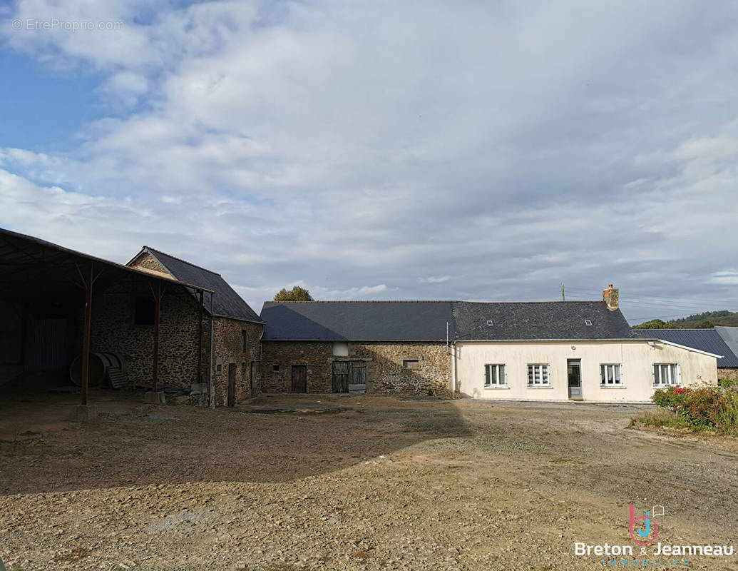 Maison à BAIS