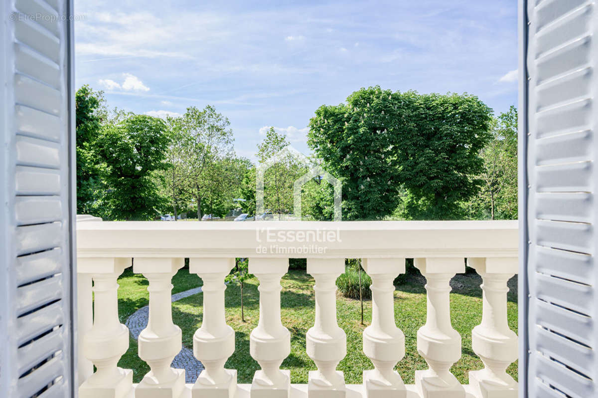 Maison à MAISONS-LAFFITTE