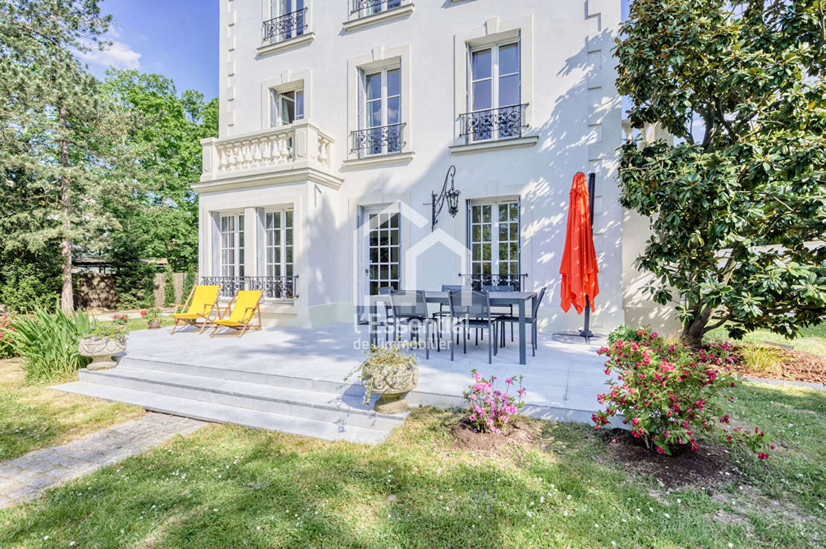 Maison à MAISONS-LAFFITTE