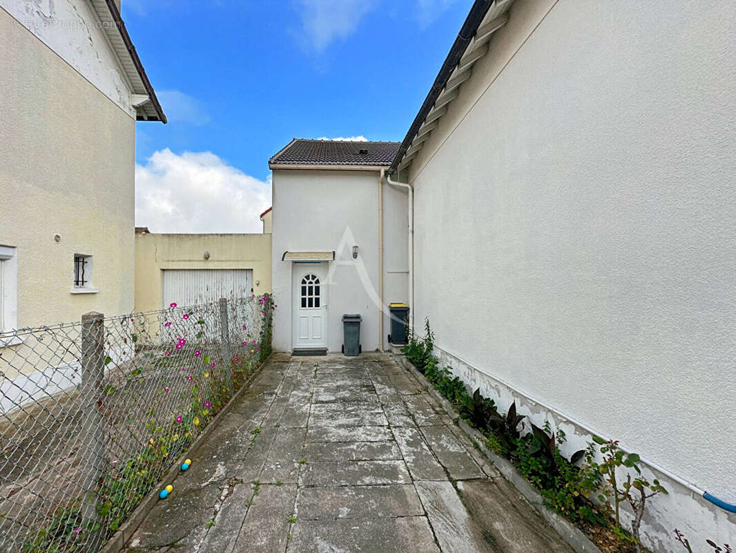 Maison à CARRIERES-SOUS-POISSY