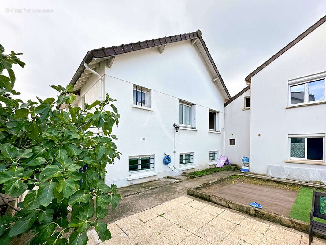 Maison à CARRIERES-SOUS-POISSY