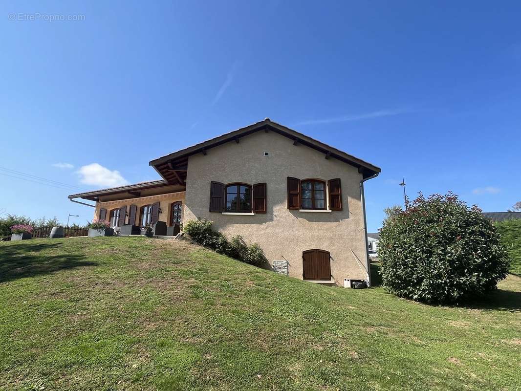 Maison à SAINTE-FOY-L&#039;ARGENTIERE