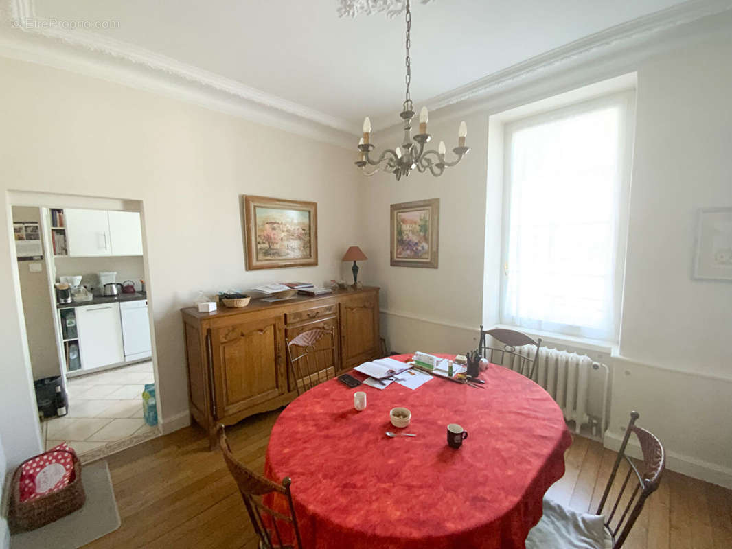 Appartement à LE CREUSOT