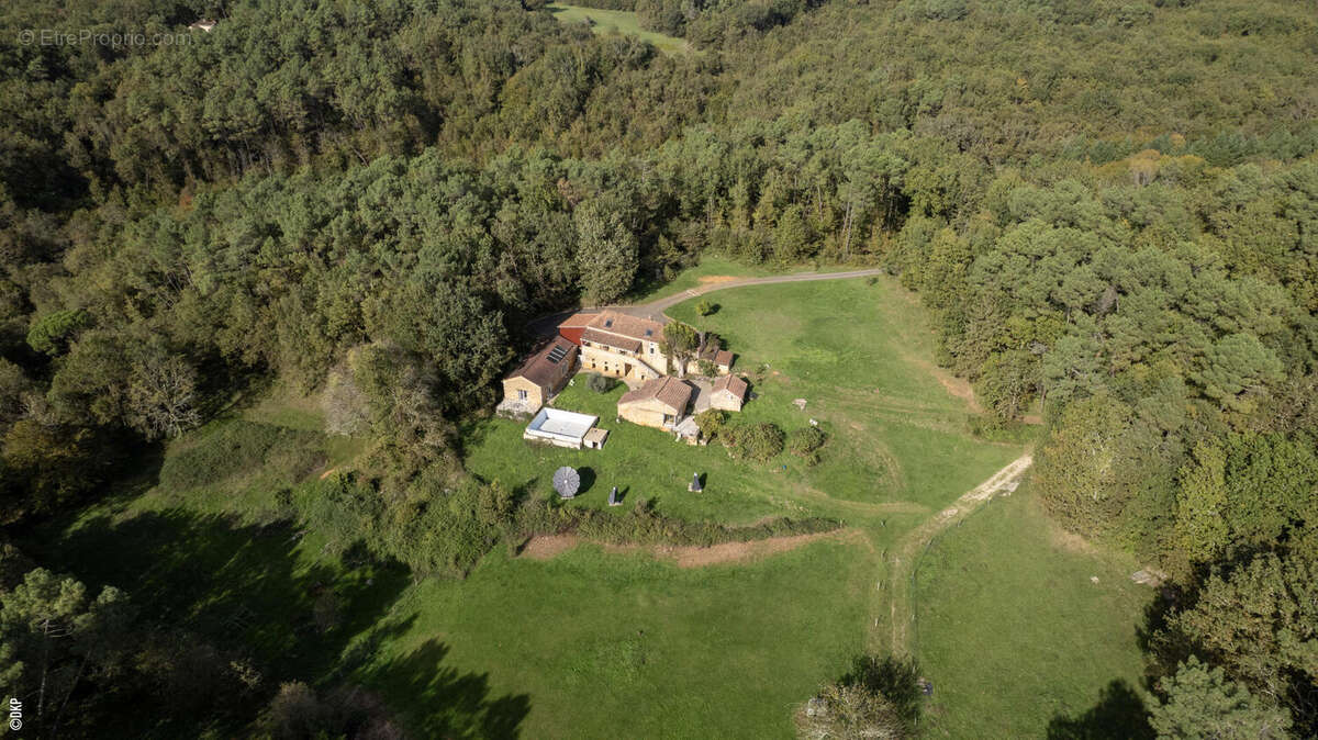 QT-PUY L&#039;EVEQUE-10 - Maison à PUY-L&#039;EVEQUE