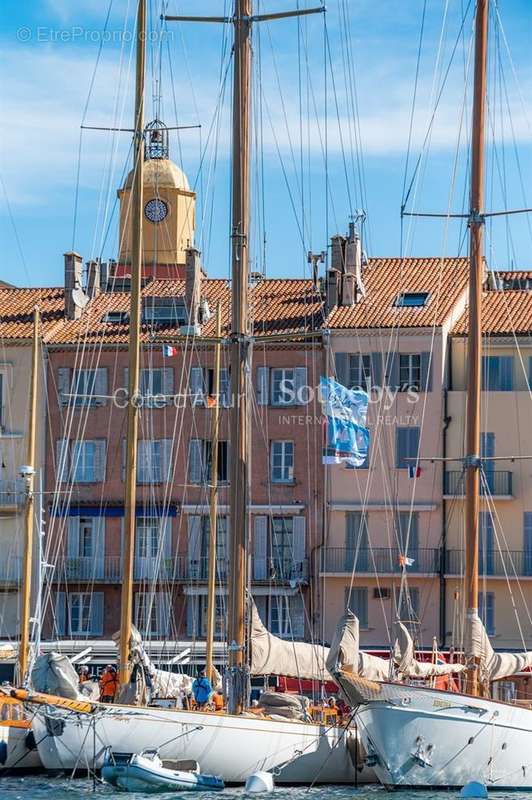 Appartement à SAINT-TROPEZ