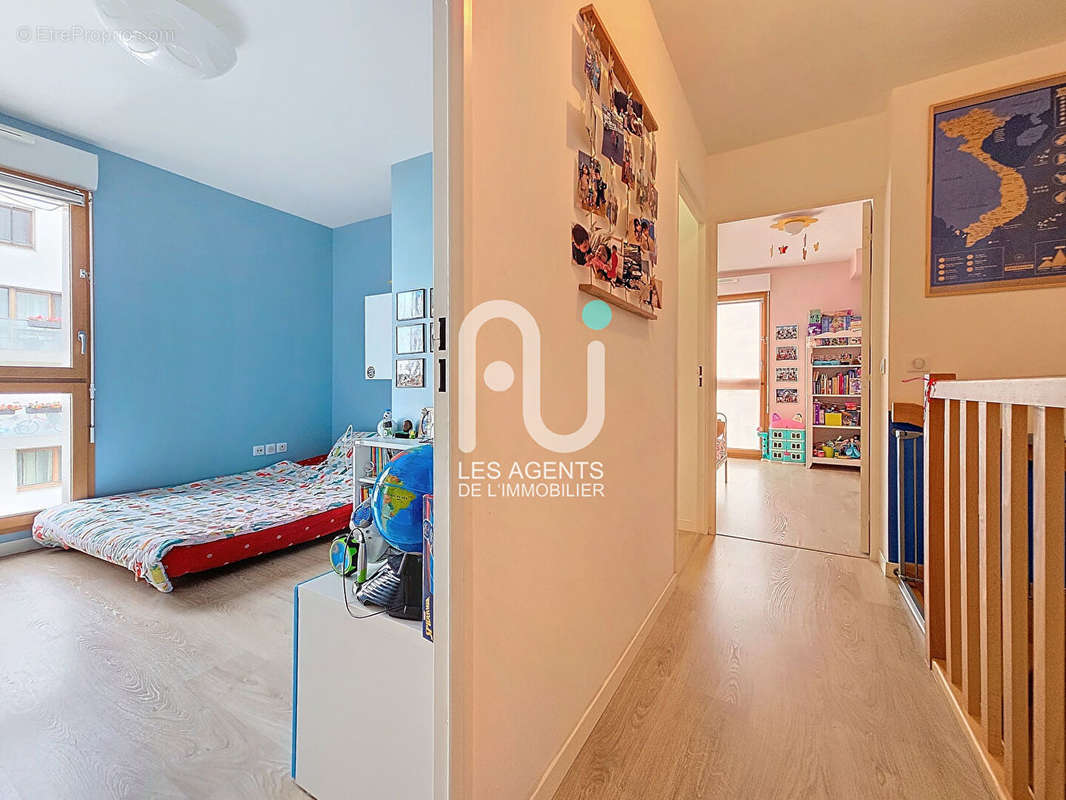 Appartement à ASNIERES-SUR-SEINE