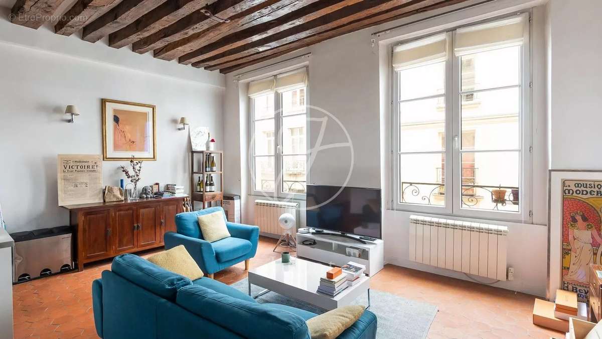 Appartement à PARIS-2E