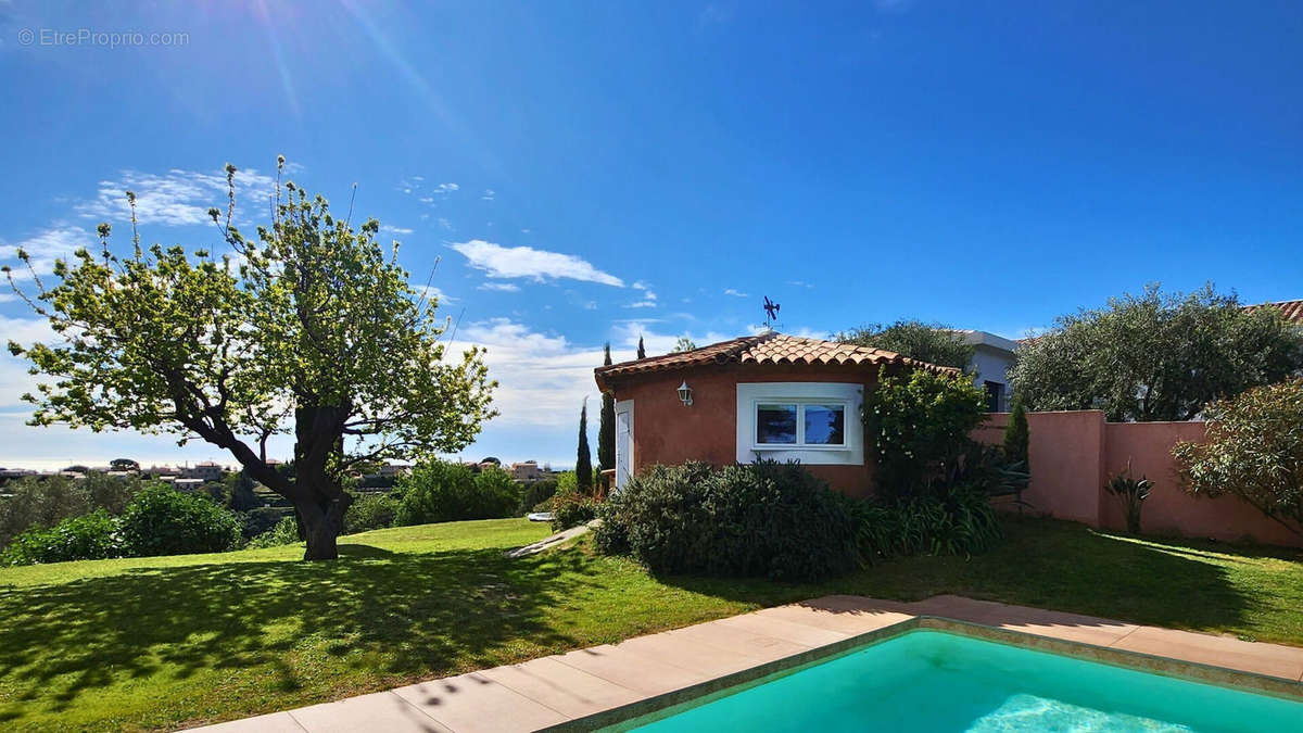 Maison à CAGNES-SUR-MER