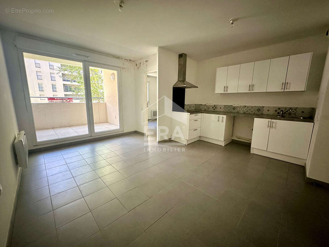 Appartement à MARSEILLE-10E