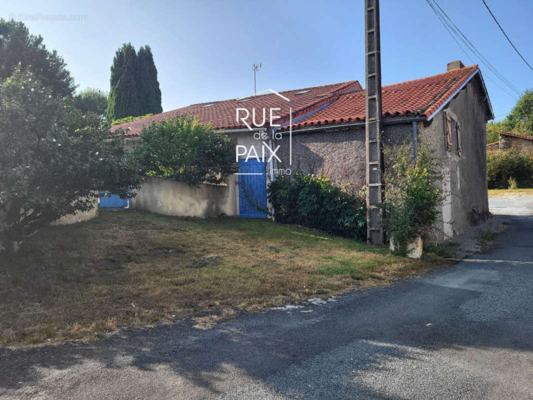 Maison à BEAULIEU-SOUS-PARTHENAY