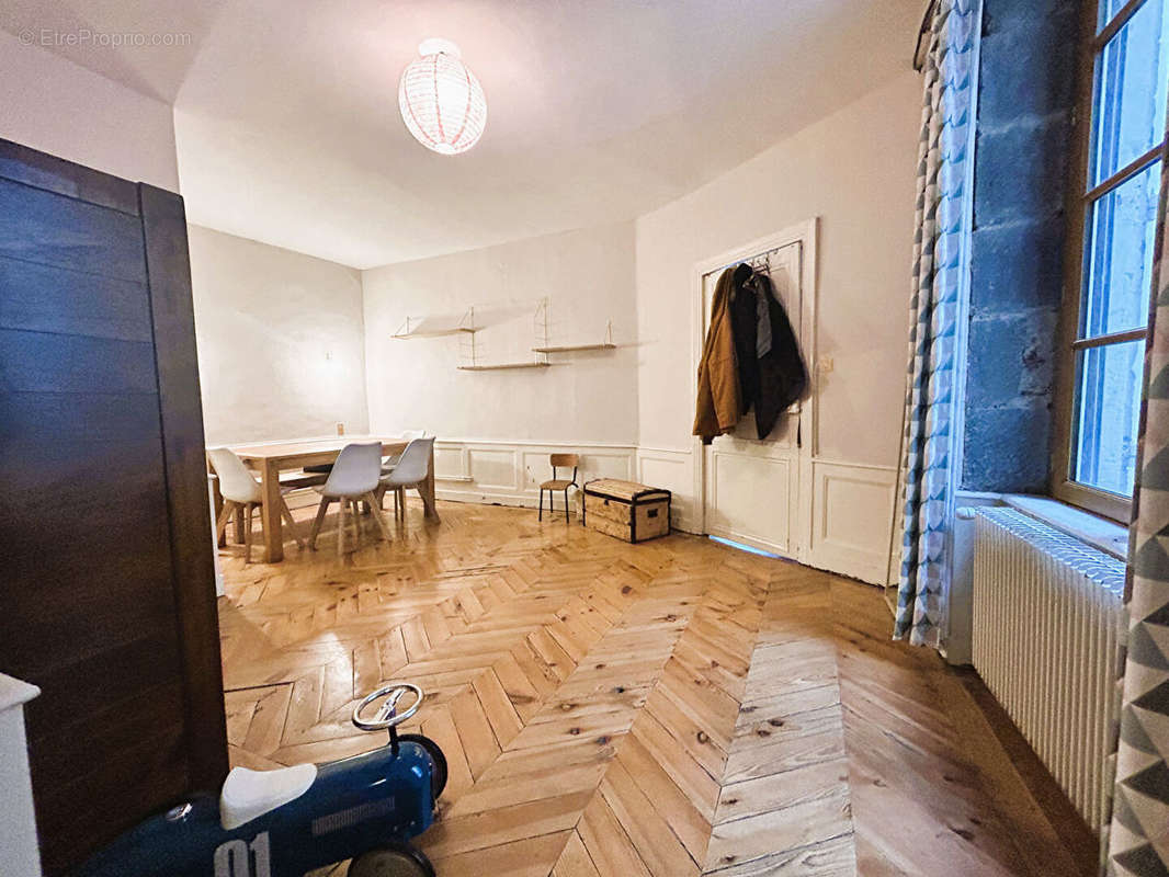 Appartement à CLERMONT-FERRAND