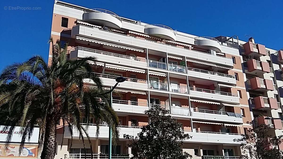 Appartement à MENTON