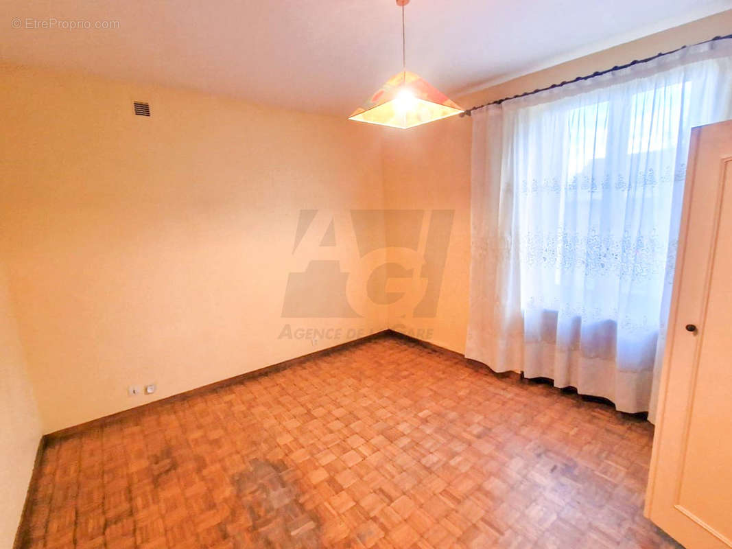 Appartement à CARRIERES-SUR-SEINE