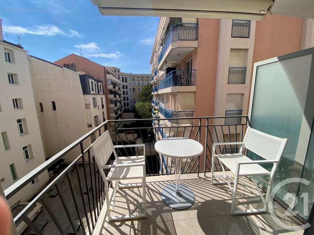 Appartement à MENTON