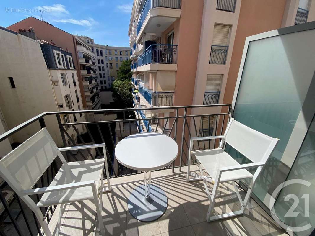 Appartement à MENTON