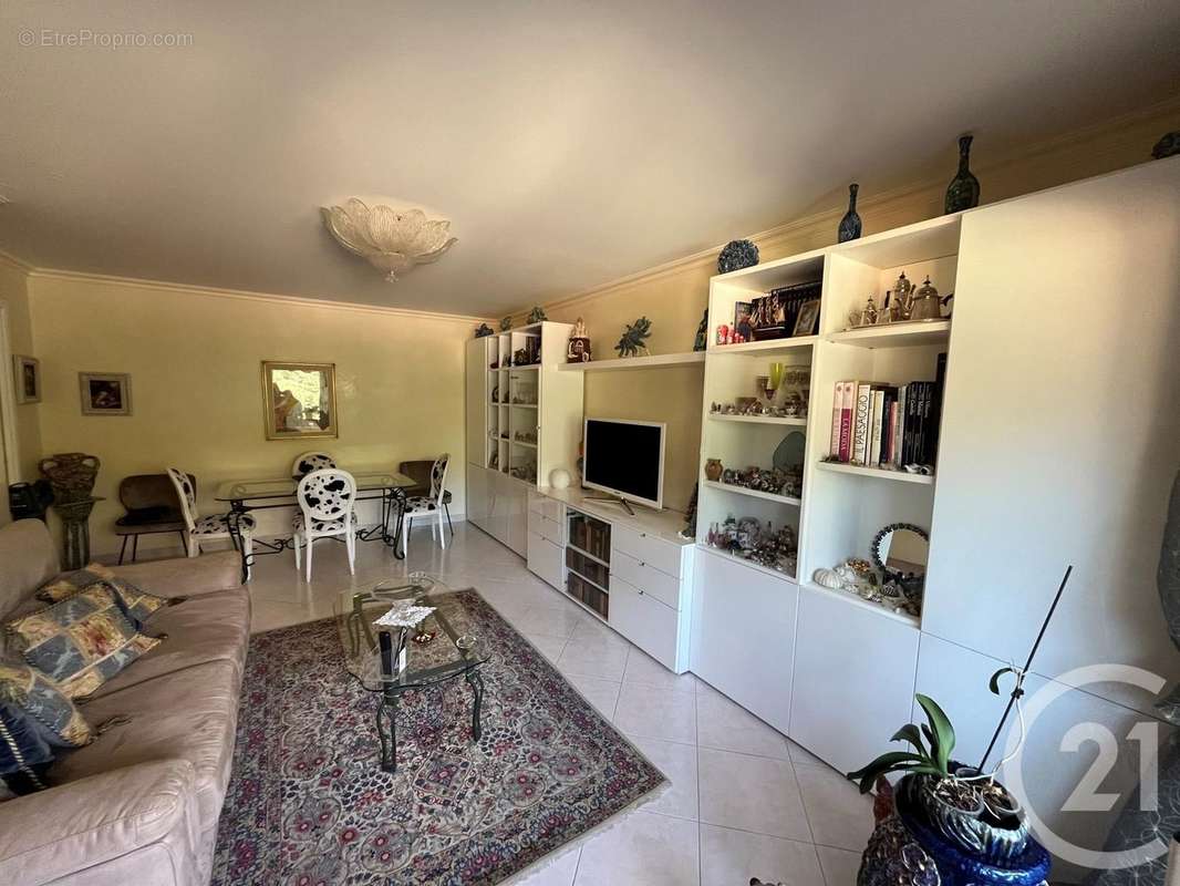 Appartement à MENTON