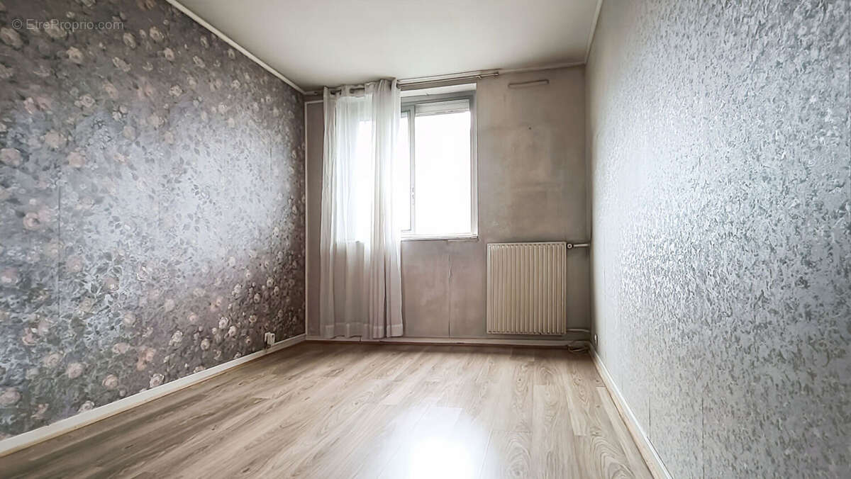 Appartement à ROSNY-SOUS-BOIS