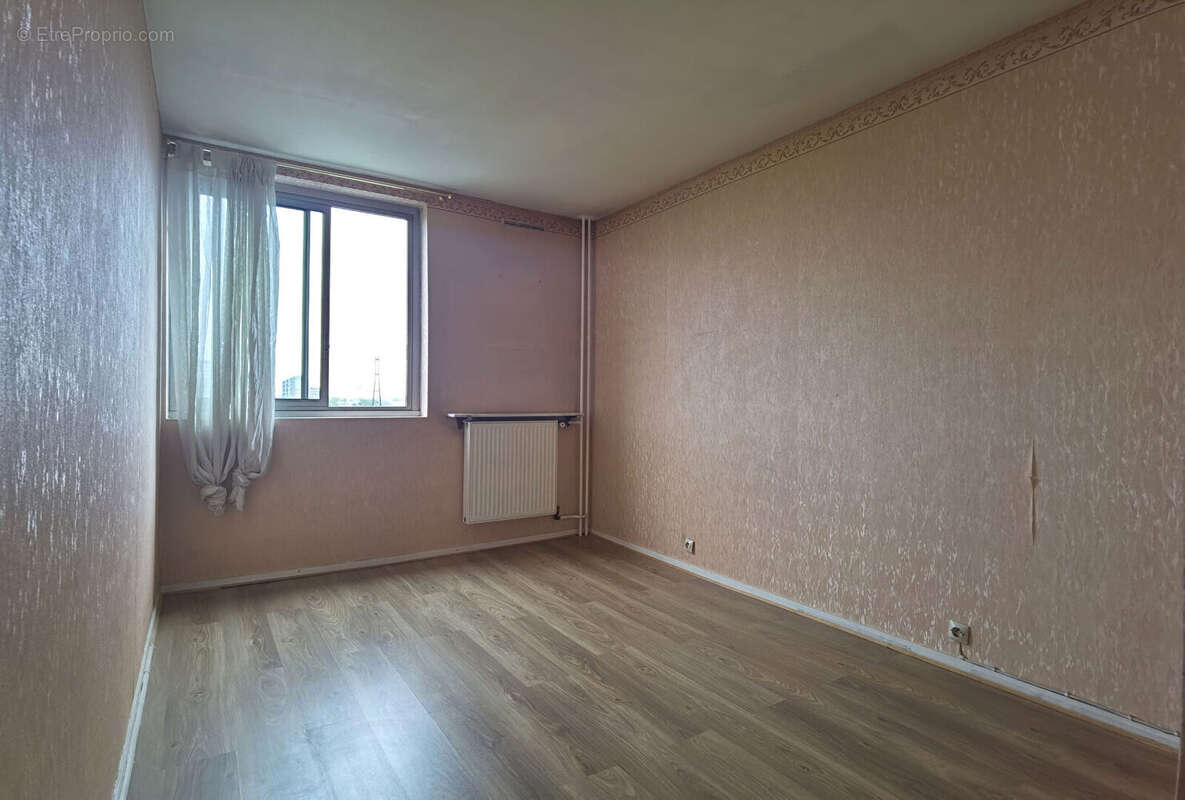 Appartement à ROSNY-SOUS-BOIS