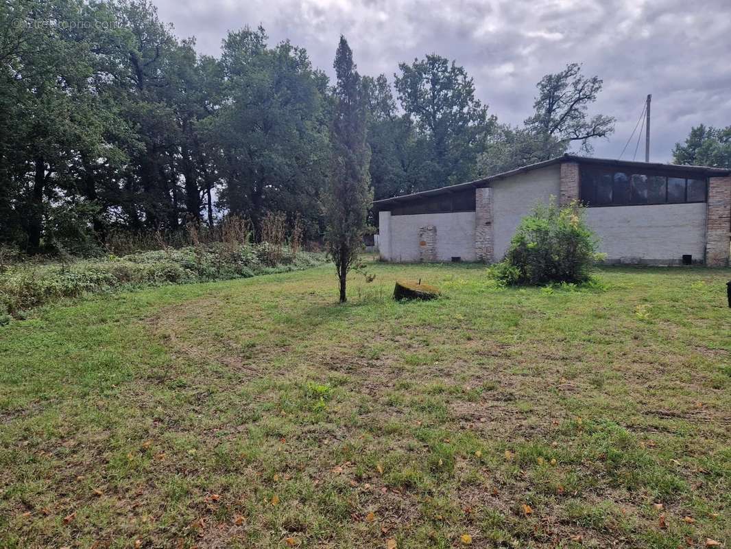 Maison à PUYGAILLARD-DE-QUERCY