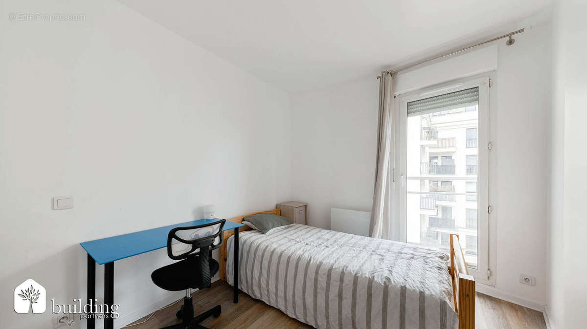 Appartement à LEVALLOIS-PERRET