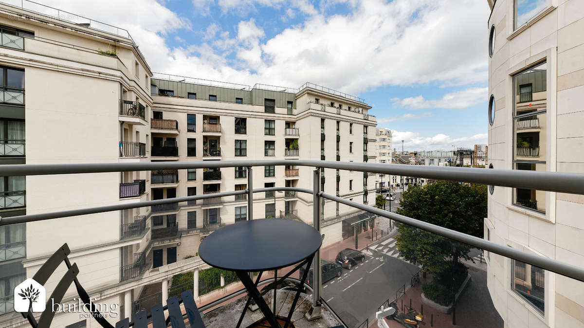 Appartement à LEVALLOIS-PERRET