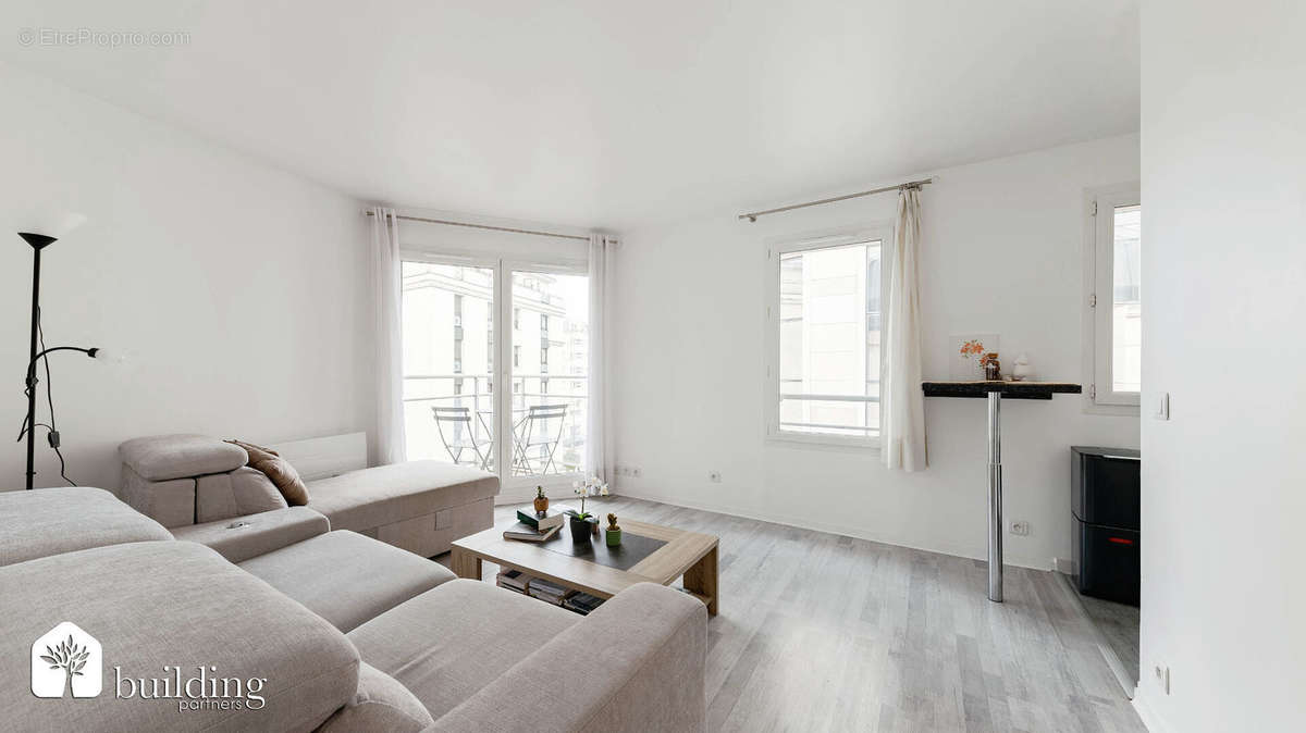 Appartement à LEVALLOIS-PERRET