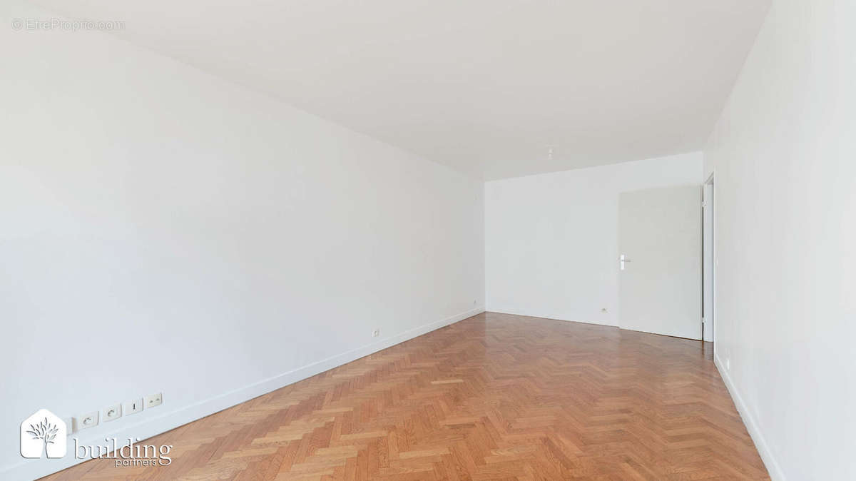 Appartement à LEVALLOIS-PERRET