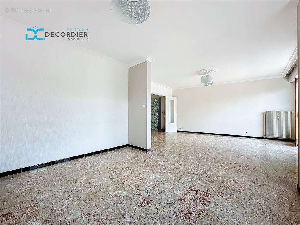 Appartement à THONON-LES-BAINS