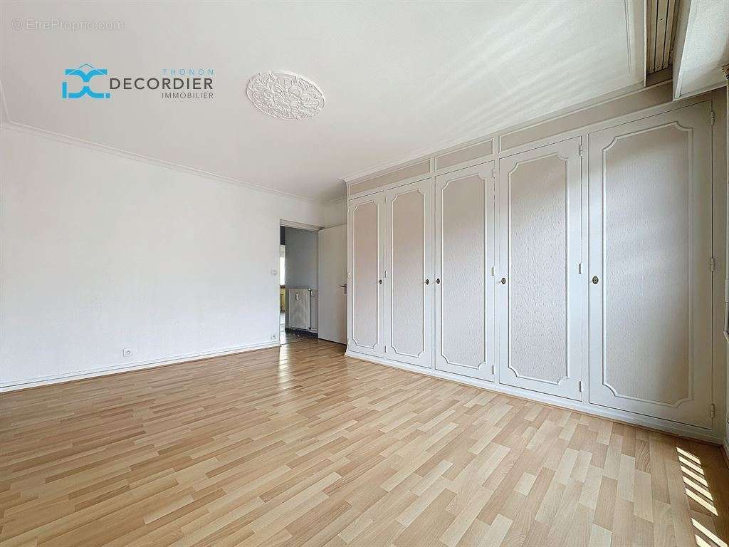 Appartement à THONON-LES-BAINS