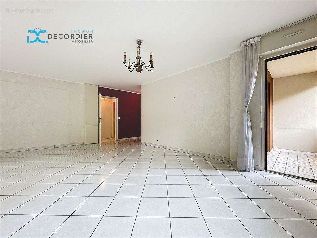 Appartement à THONON-LES-BAINS