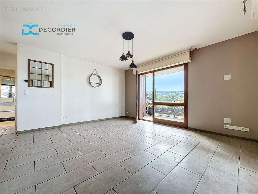 Appartement à THONON-LES-BAINS