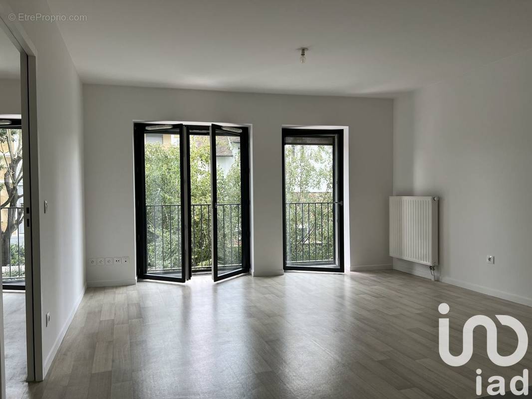 Photo 1 - Appartement à IVRY-SUR-SEINE