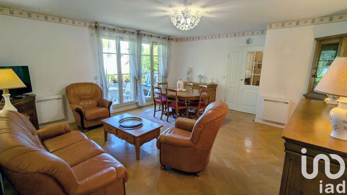 Photo 2 - Appartement à SAINT-GERMAIN-EN-LAYE