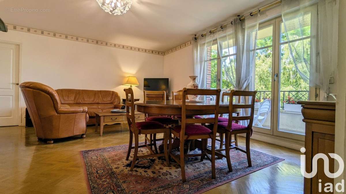 Photo 3 - Appartement à SAINT-GERMAIN-EN-LAYE