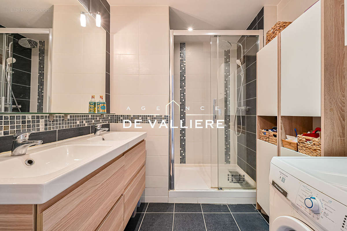 Appartement à RUEIL-MALMAISON