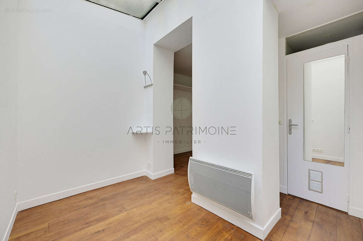 Appartement à PARIS-20E