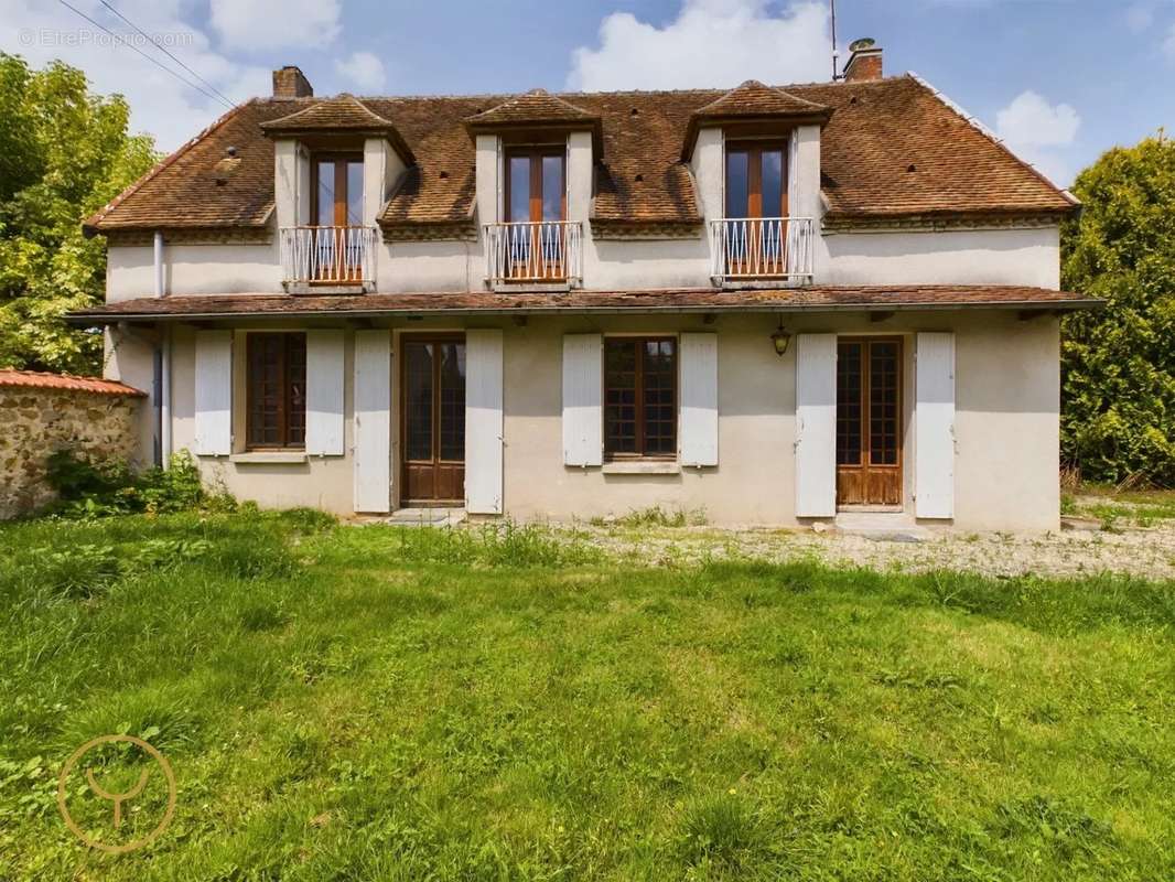 Maison à NOGENT-SUR-SEINE