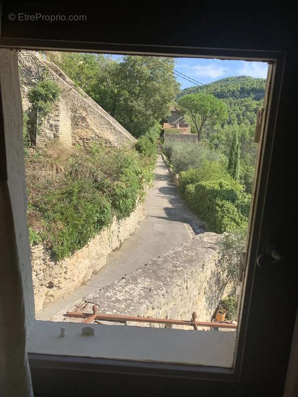 Maison à SAUMANE-DE-VAUCLUSE