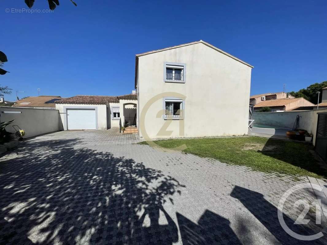 Maison à NIMES