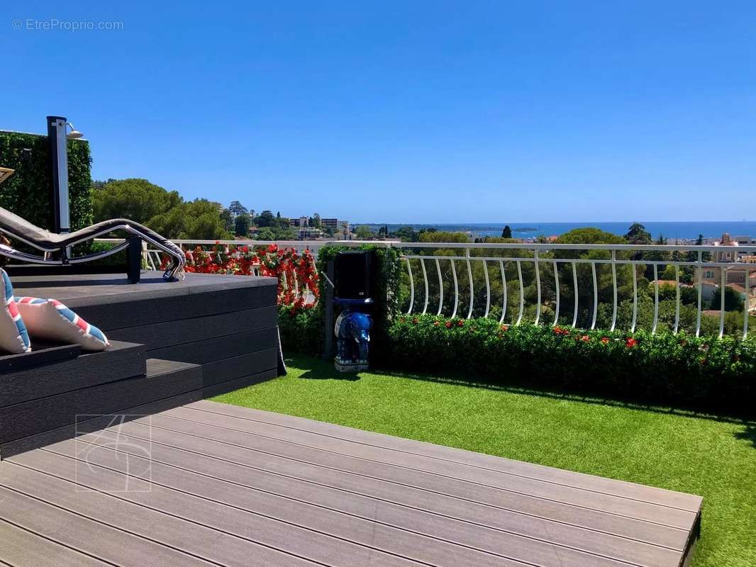 Appartement à CANNES