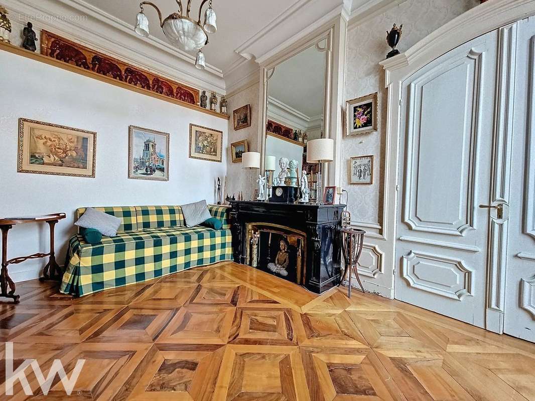 Appartement à LYON-1E