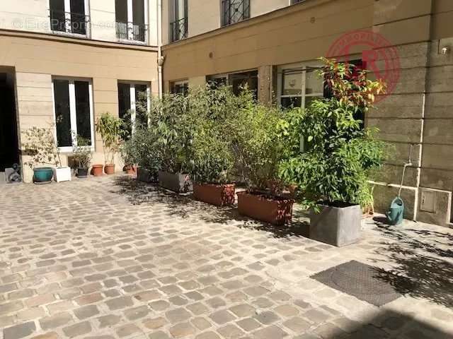 Appartement à PARIS-3E